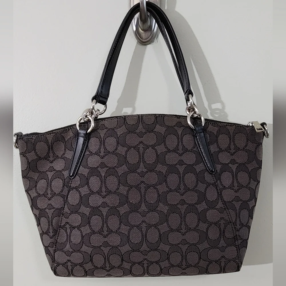 Coach satchel - Picture 4 of 8